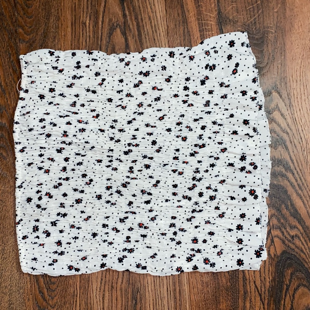 SOLD Sleeveless crop top